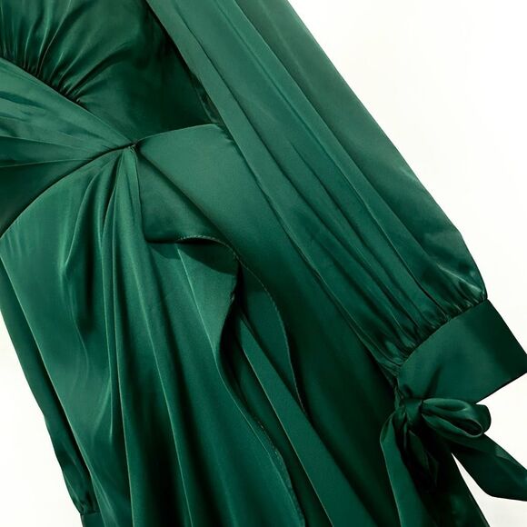 LaDivine Wrap-Effect Emerald Satin Gown 10 Formal Wedding Christmas Gala Glam - Picture 16 of 16